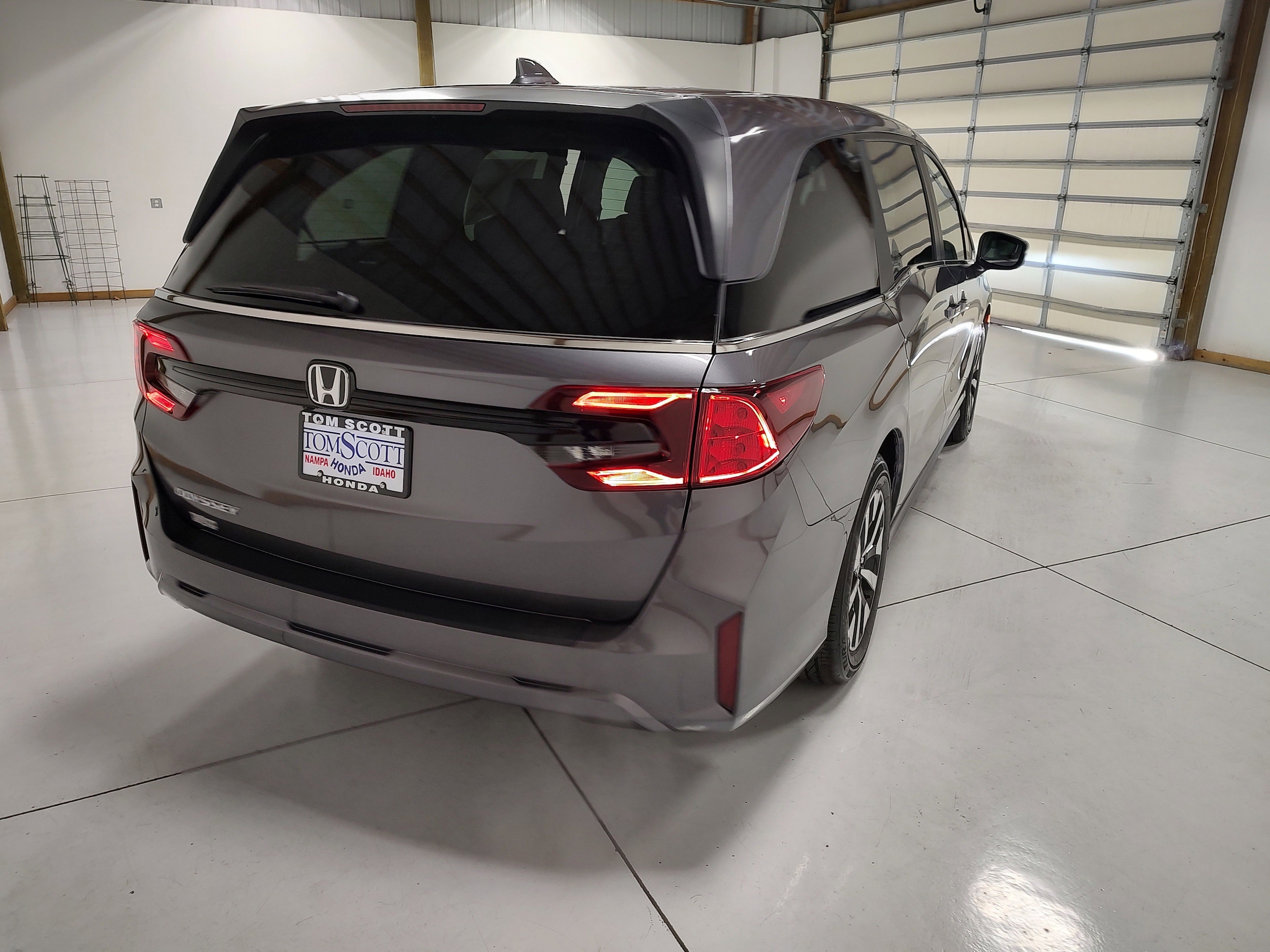 2026 Honda Odyssey EX-L - Photo 13