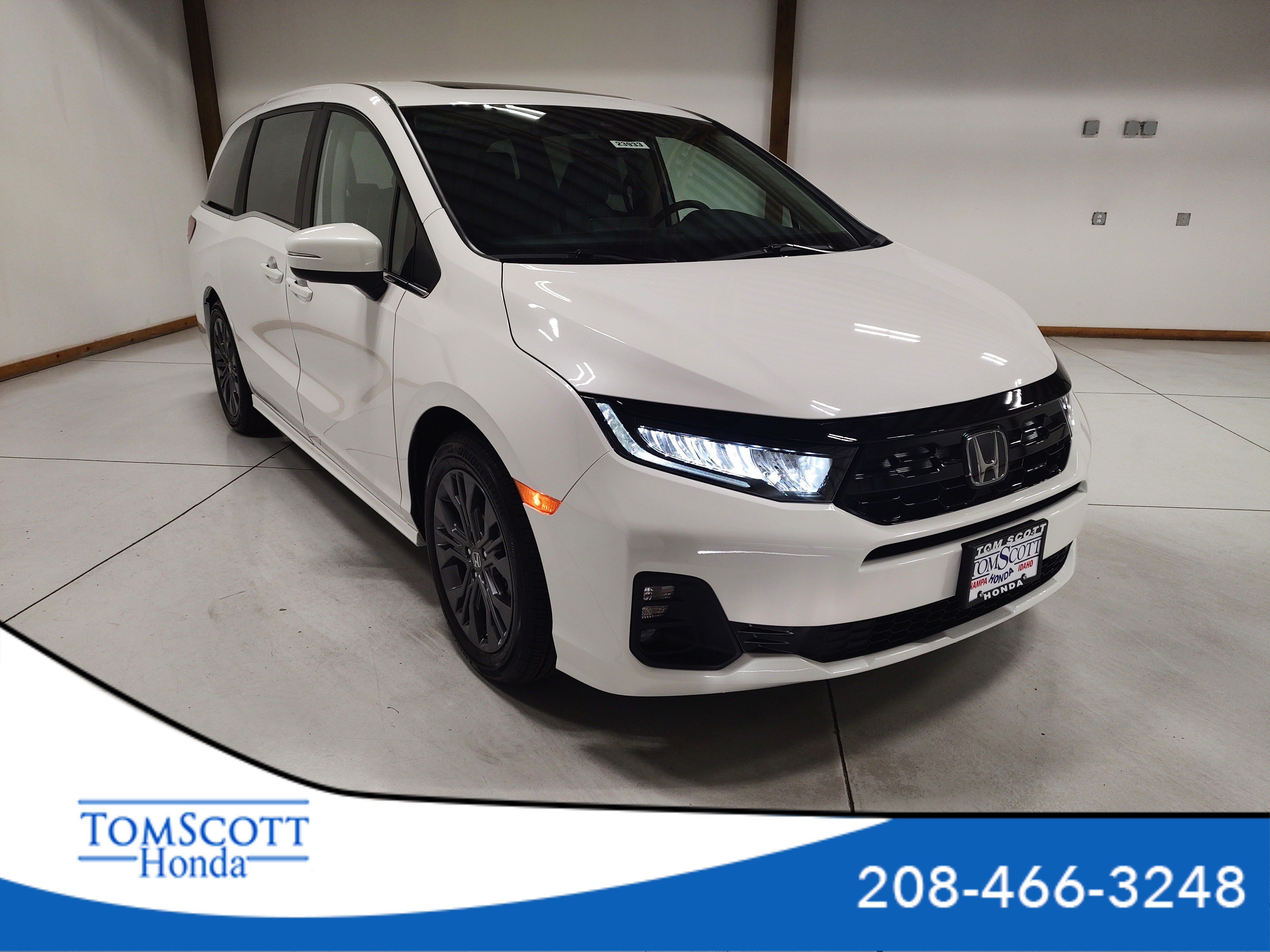 2027 Honda Odyssey Touring Van Passenger