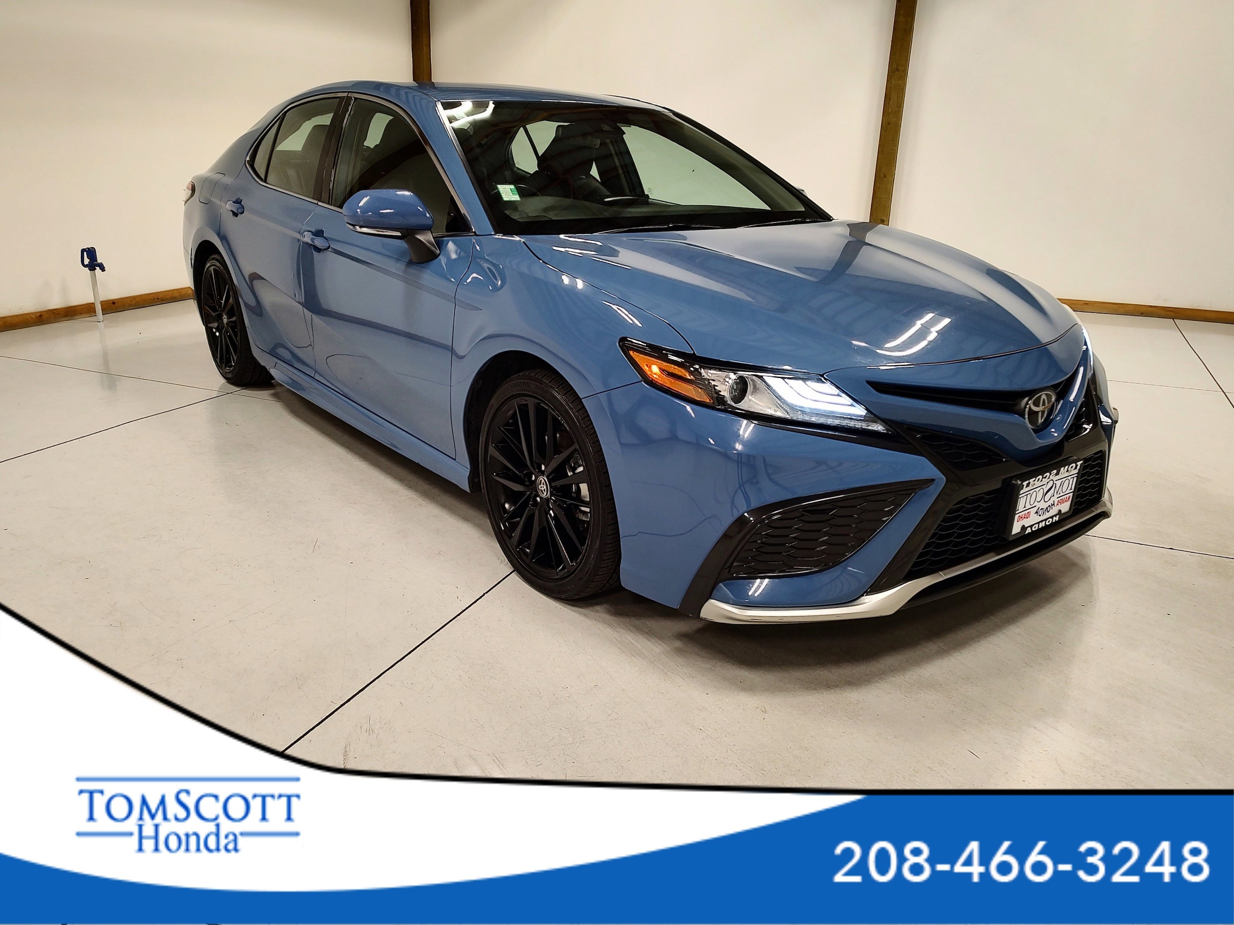 2023 Toyota Camry XSE's photo