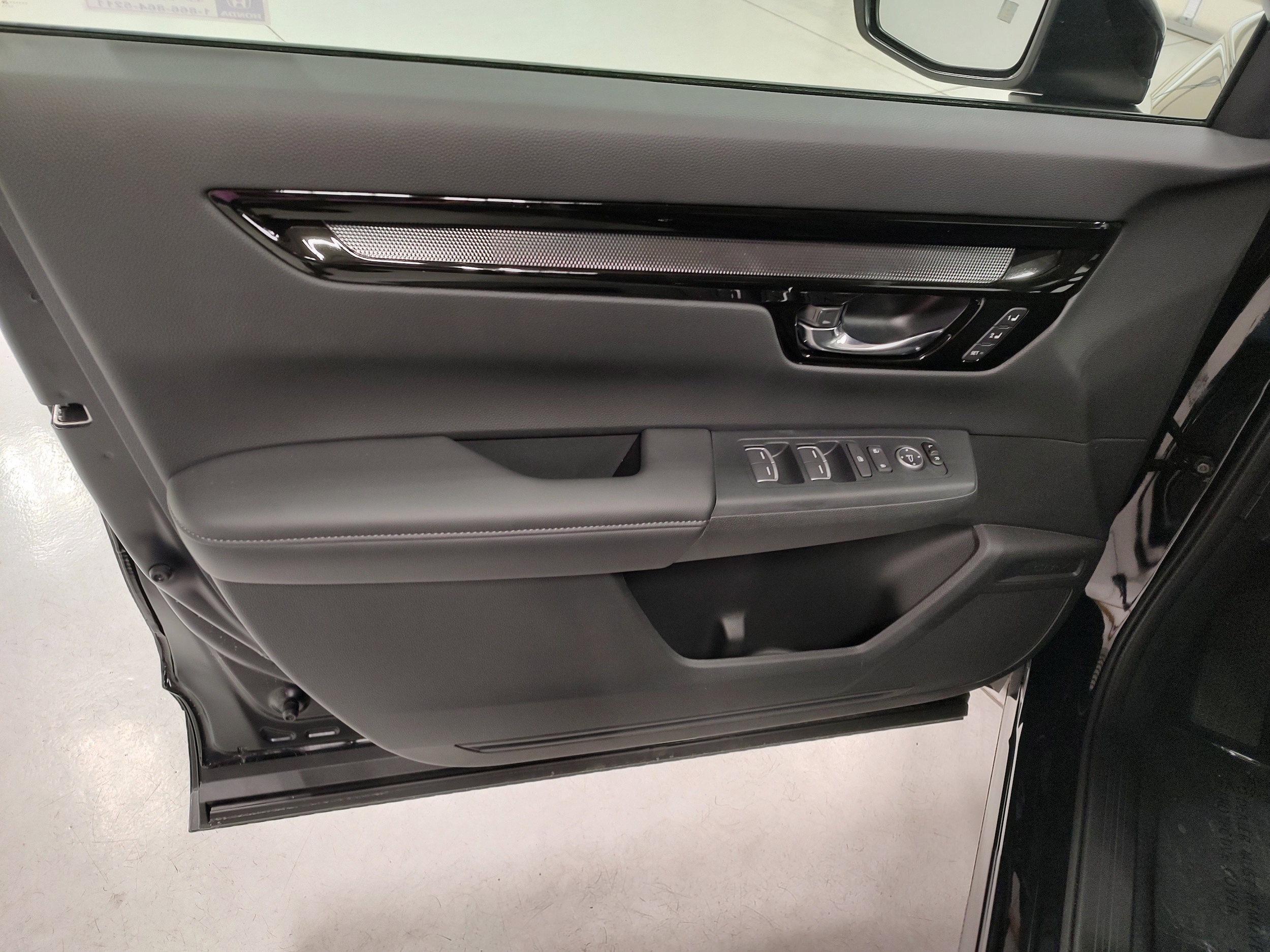 2026 Honda CR-V EX-L - Photo 9