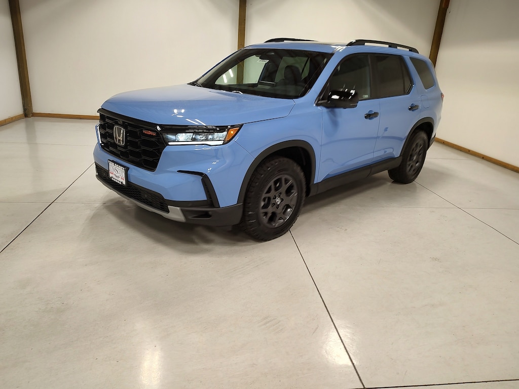New 2025 Honda Pilot TrailSport SUV