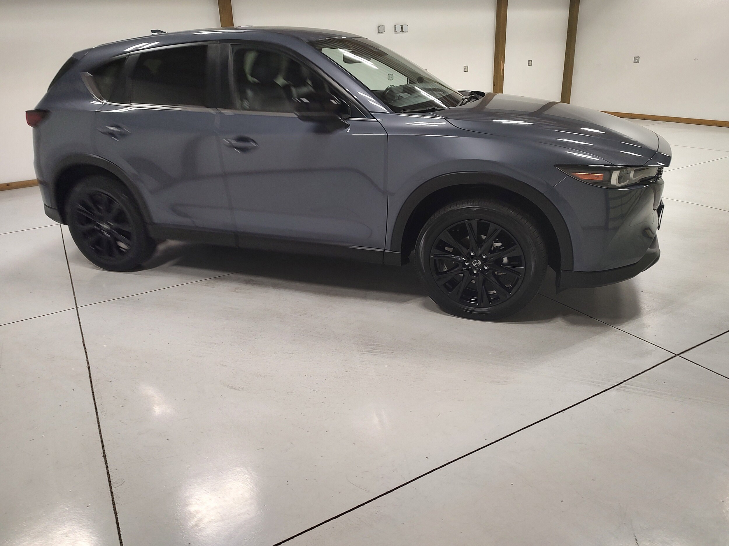 2025 Mazda CX-5 2.5 S Carbon photo 2