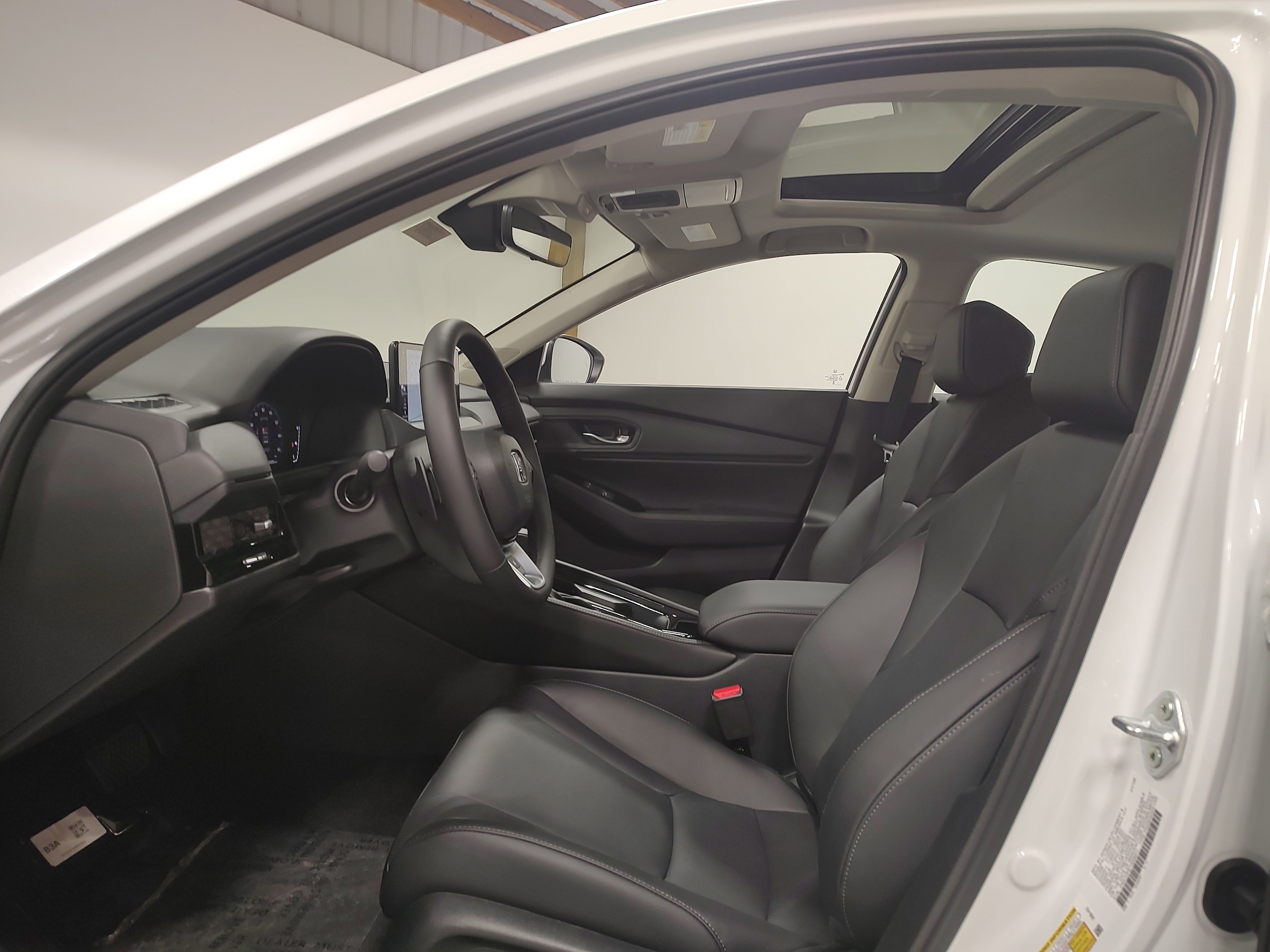 2026 Honda Accord Hybrid Touring - Photo 11