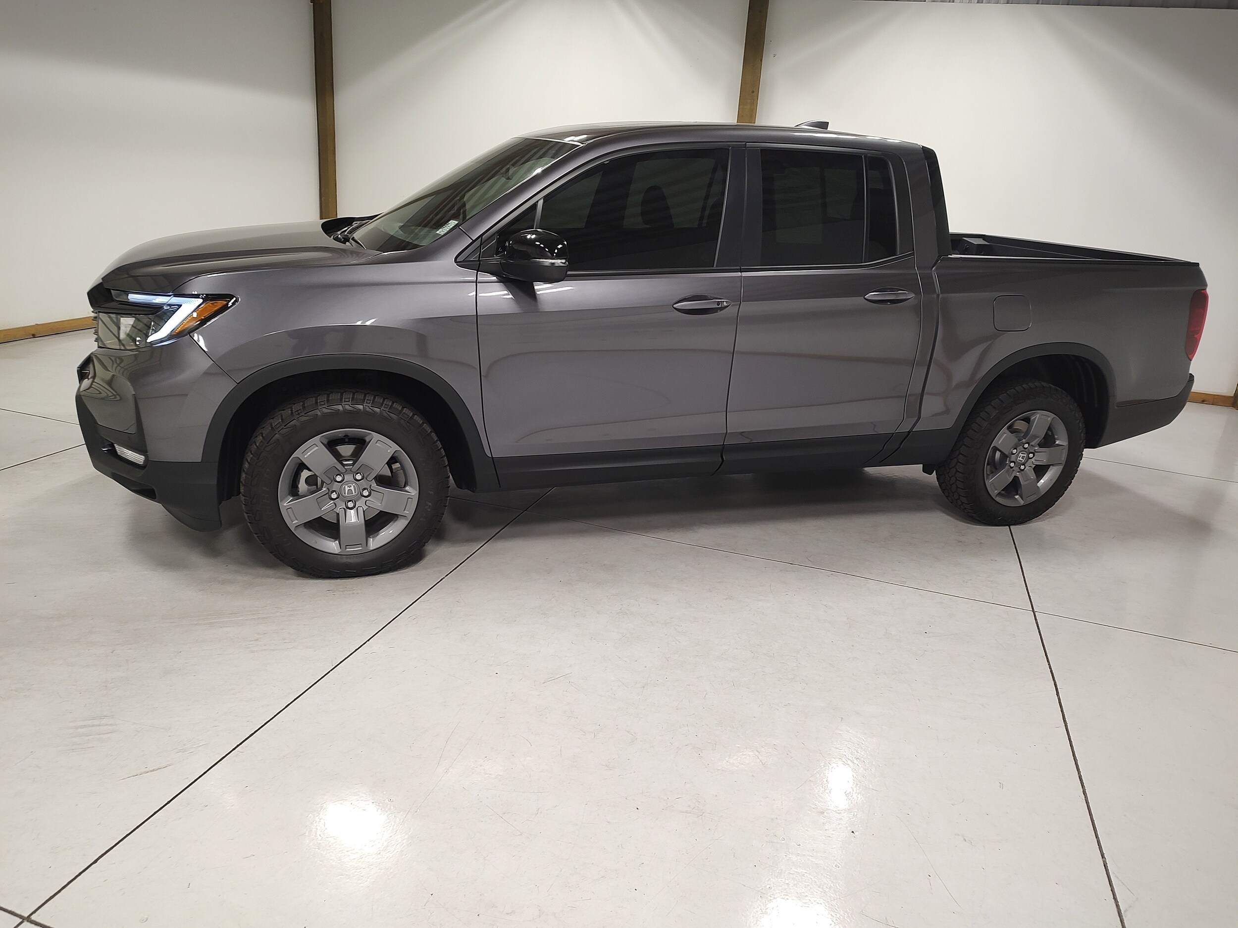 2025 Honda Ridgeline TrailSport photo 4