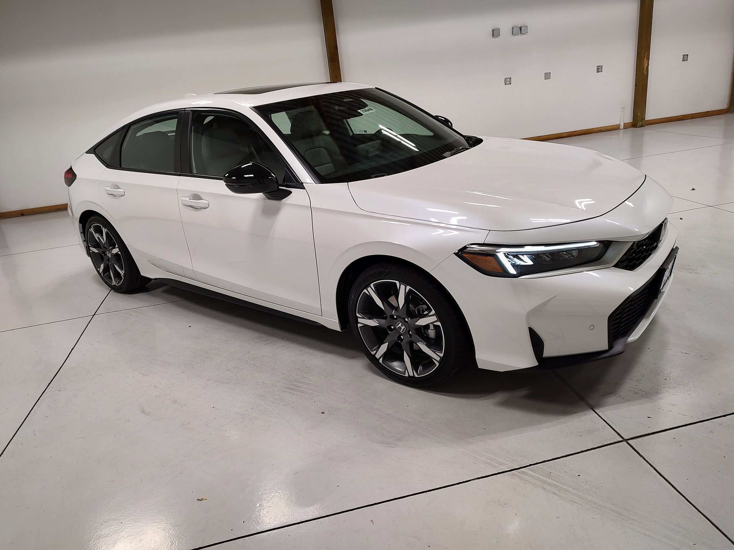 2026 Honda Civic Hybrid Sport Touring Hatchback photo 2