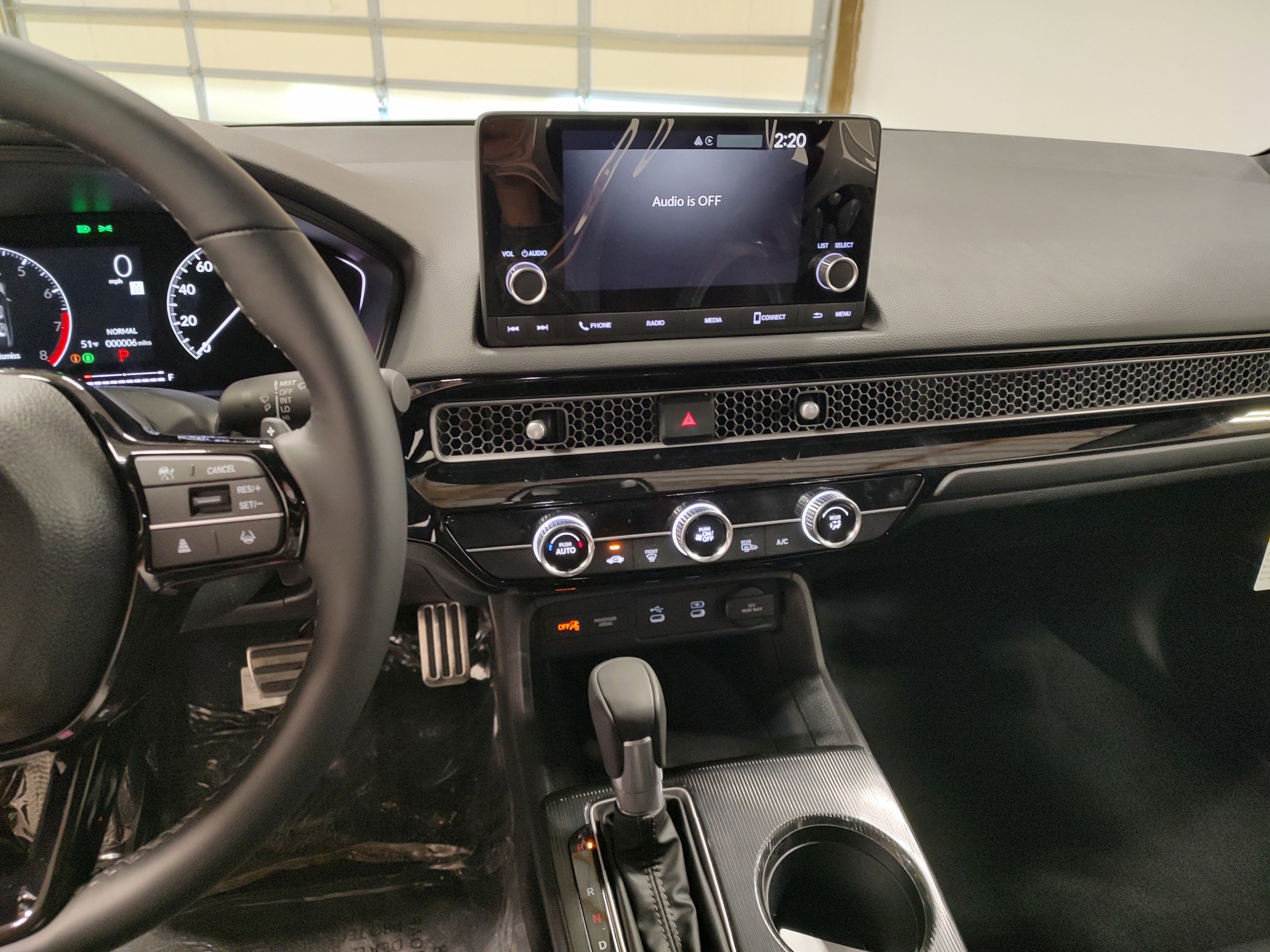 2026 Honda Civic Hatchback Sport - Photo 6