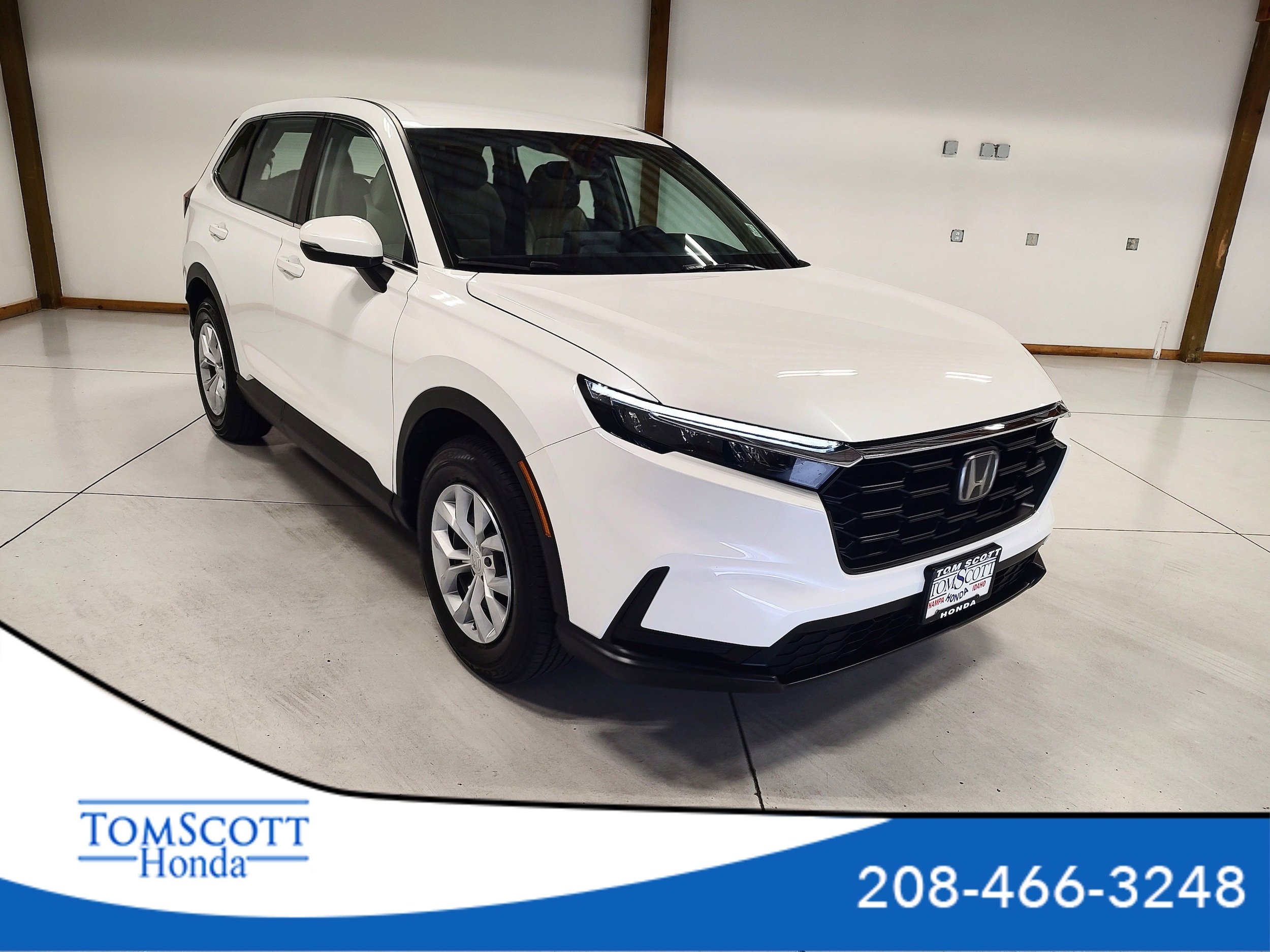 2023 Honda CR-V LX's photo