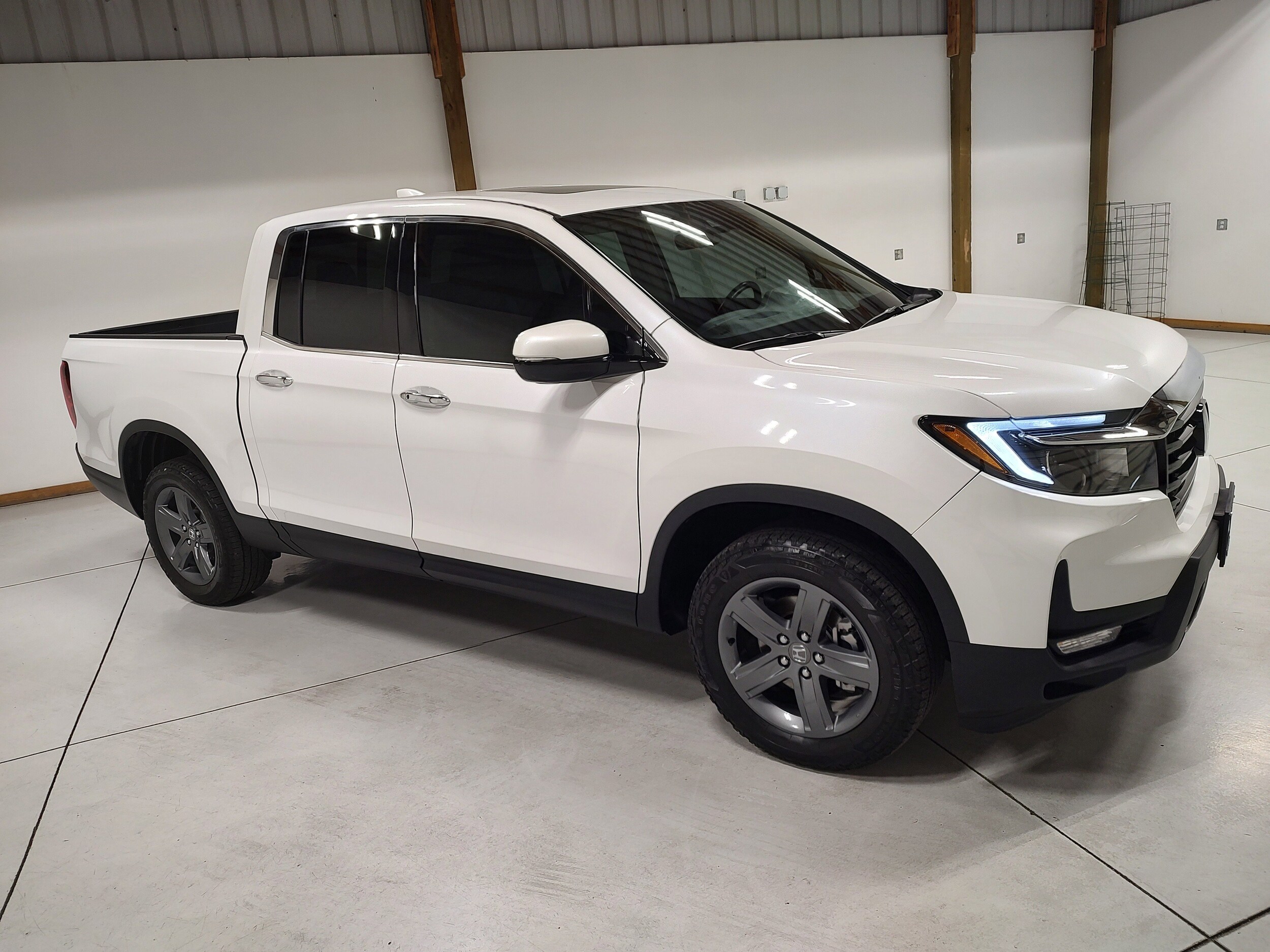 2023 Honda Ridgeline RTL-E photo 2