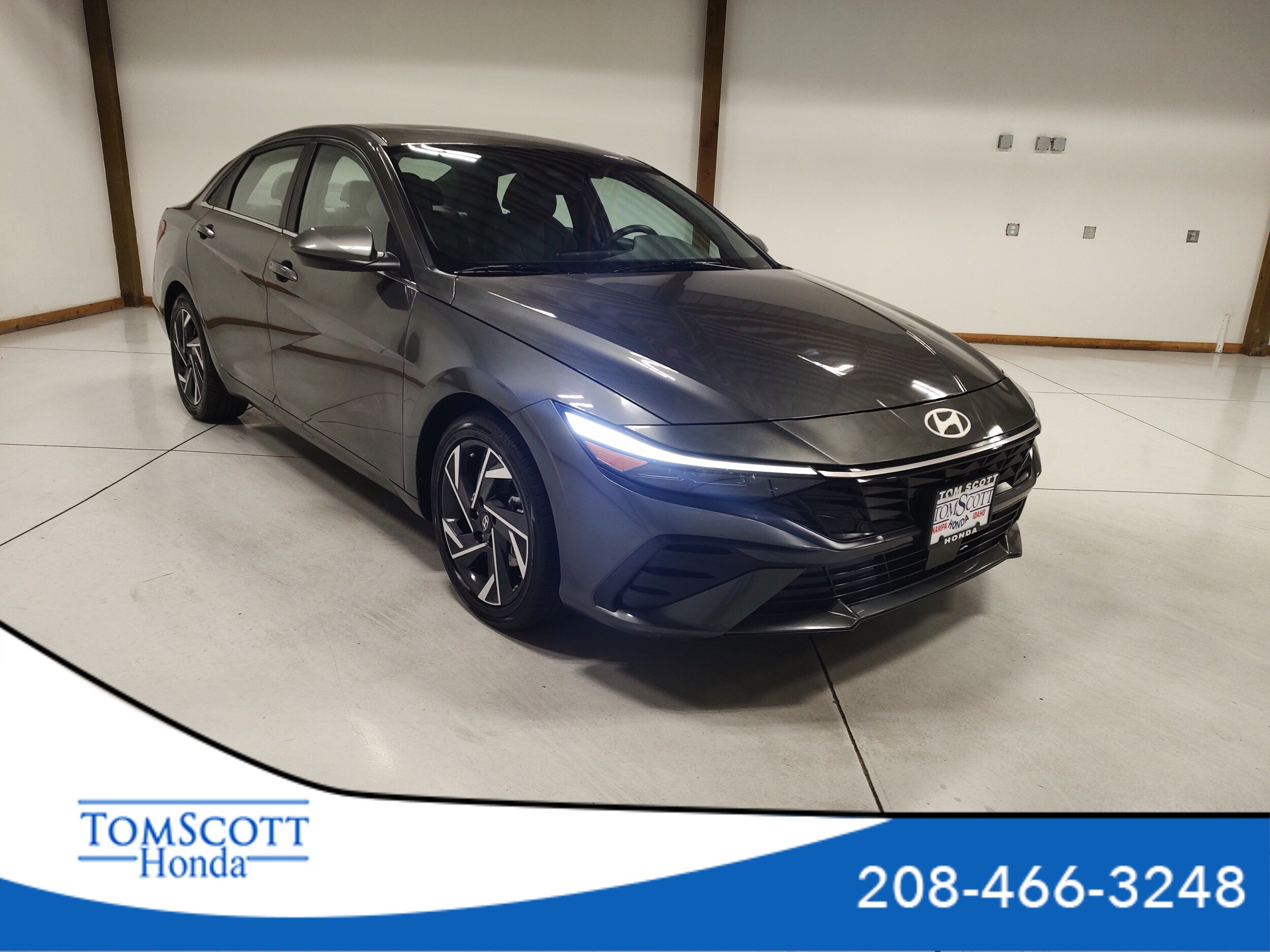 Amazon Gray 2025 Hyundai Elantra Sedan Front-Wheel Drive Continuously Variable Transmission