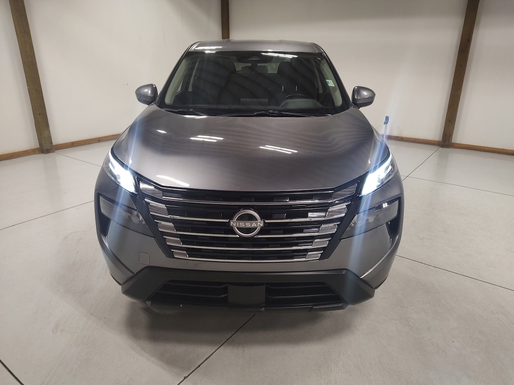 Used 2025 Nissan Rogue SV SUV