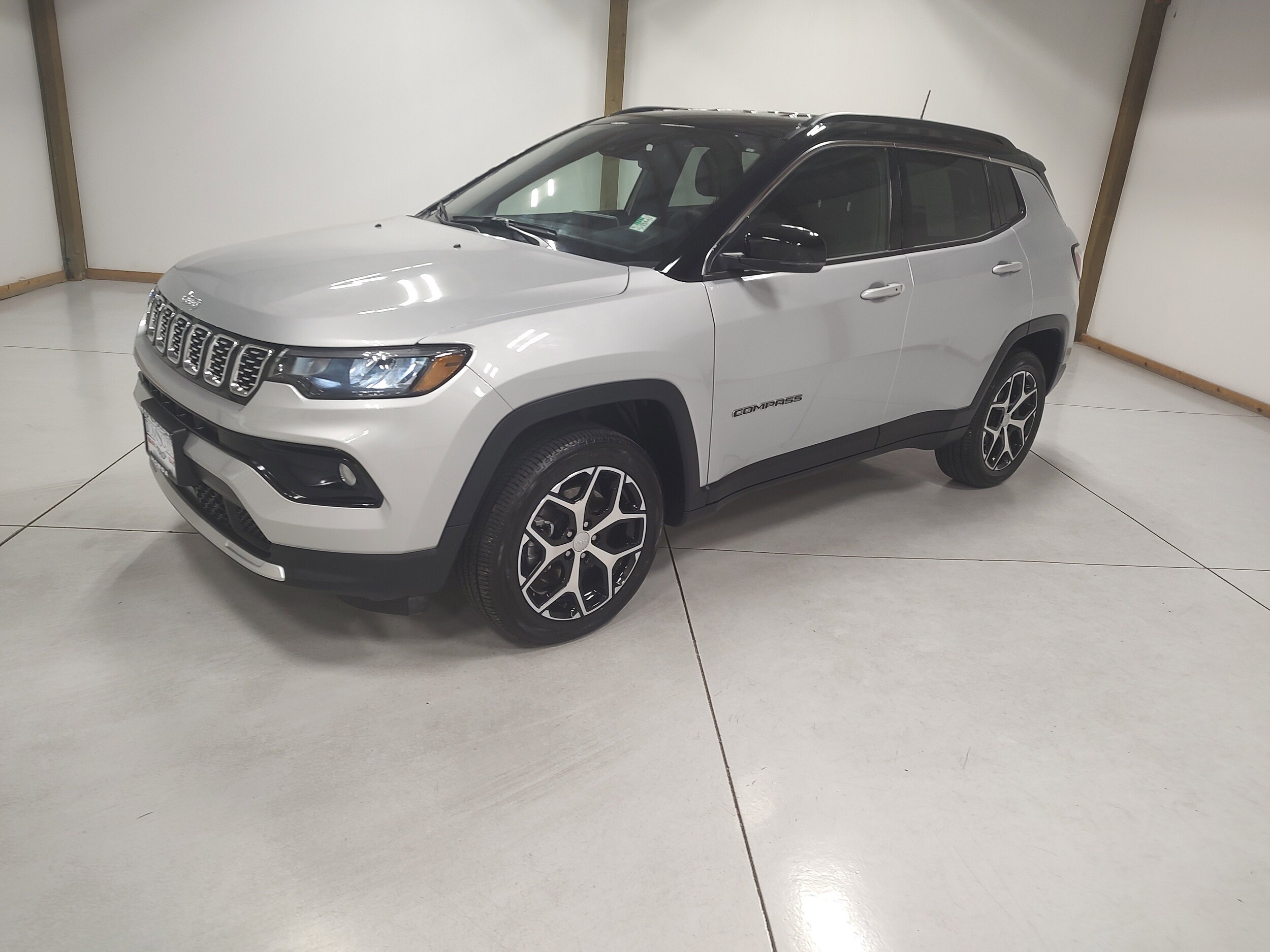 2024 Jeep Compass Limited photo 4