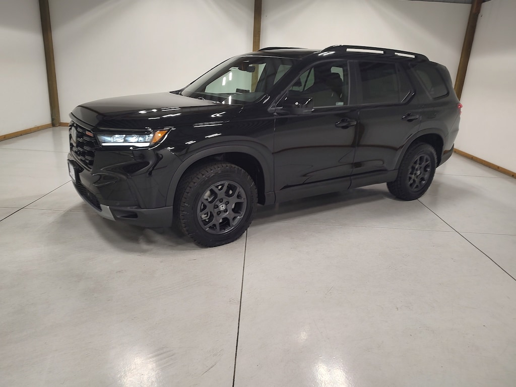 New 2025 Honda Pilot TrailSport SUV