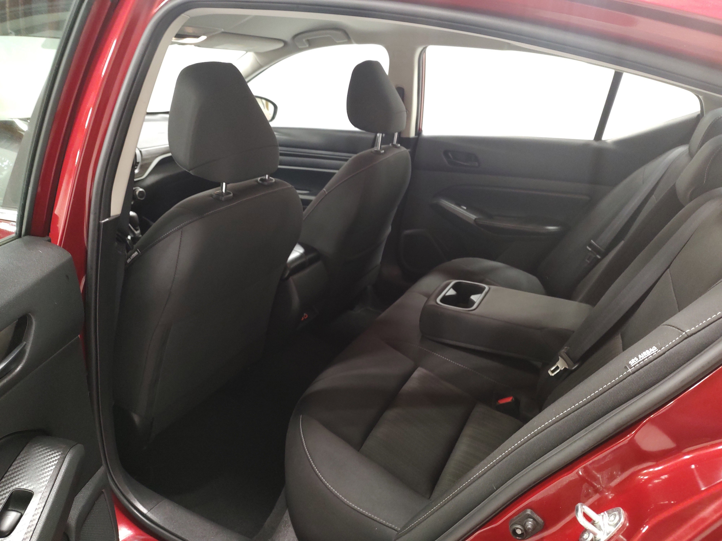 2024 Nissan Altima SV - Photo 11
