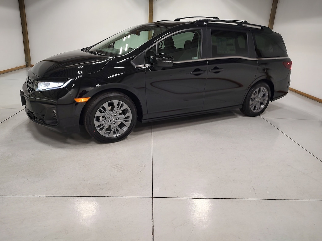 New 2026 Honda Odyssey Touring w/ Utility+ Package Van Passenger