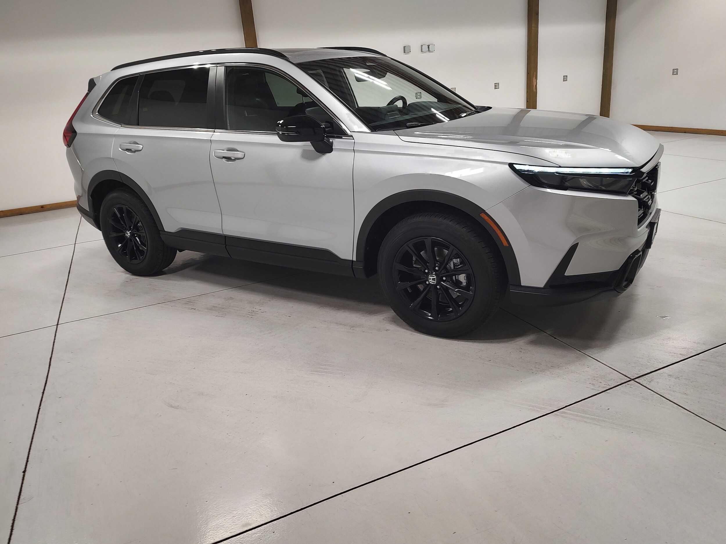 2025 Honda CR-V Hybrid Sport-L photo 2