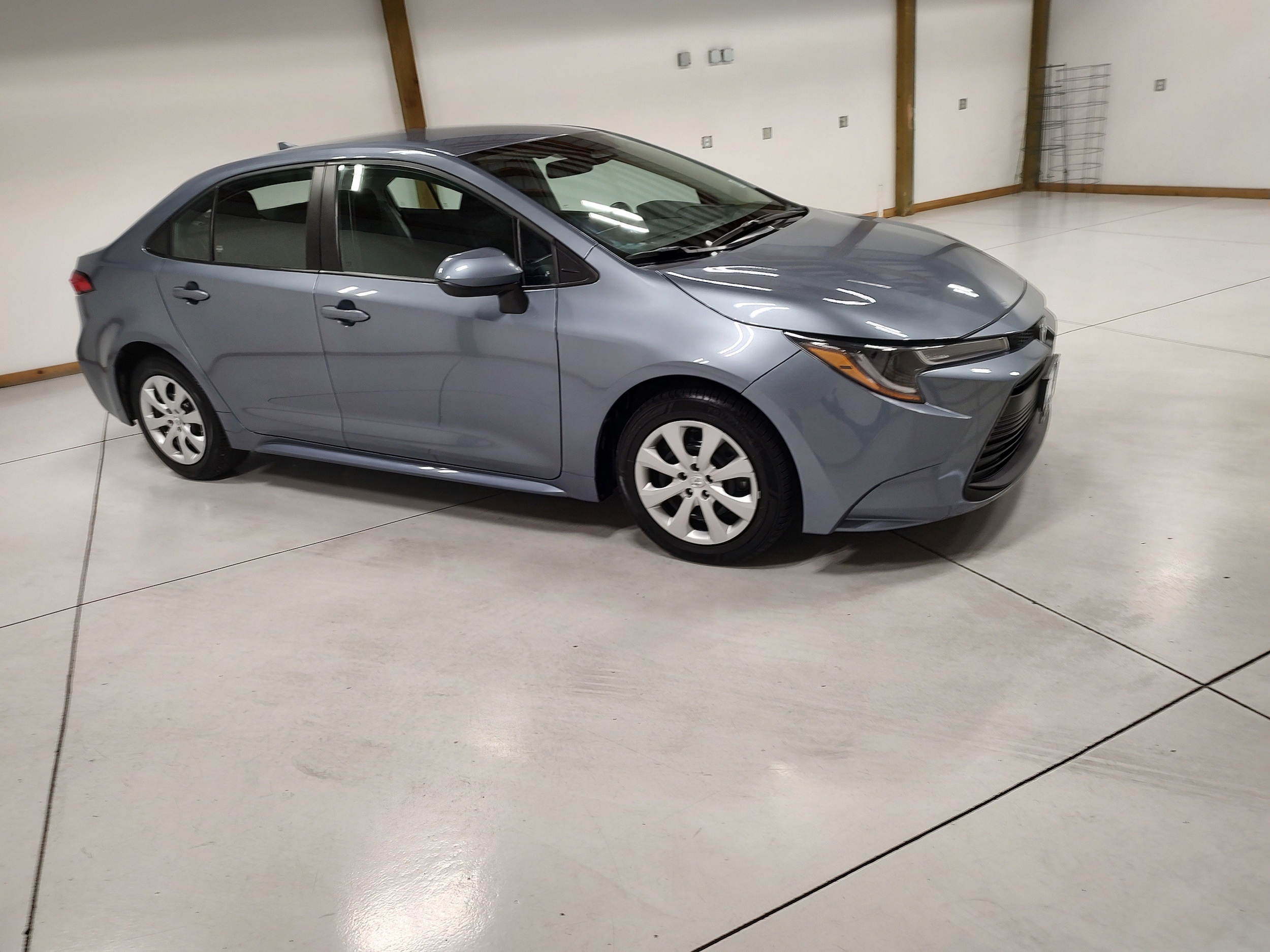 Used 2024 Toyota Corolla LE with VIN 5YFB4MDE8RP181135 for sale in Kansas City