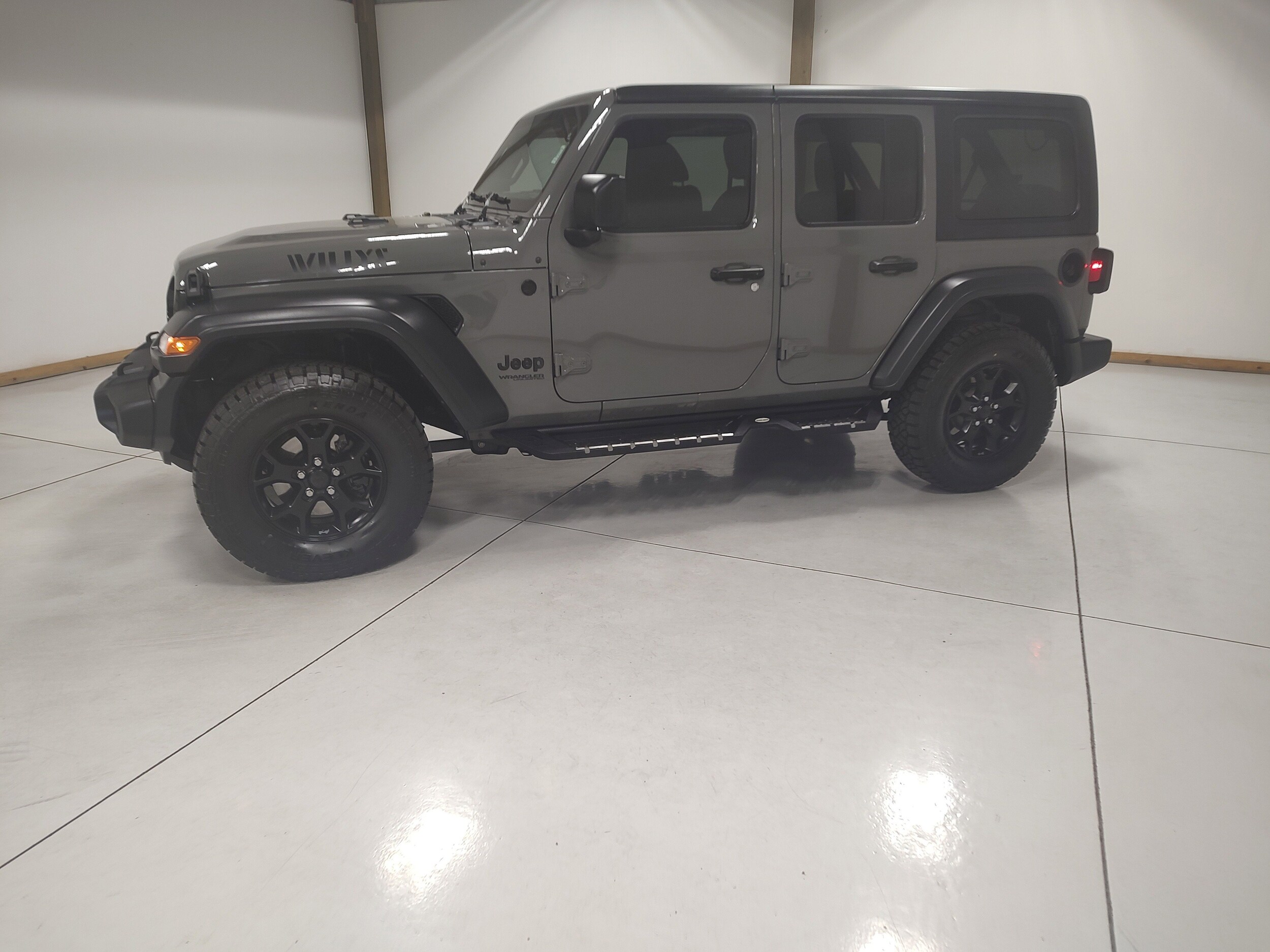 2020 Jeep Wrangler Unlimited Sport Willys photo 4