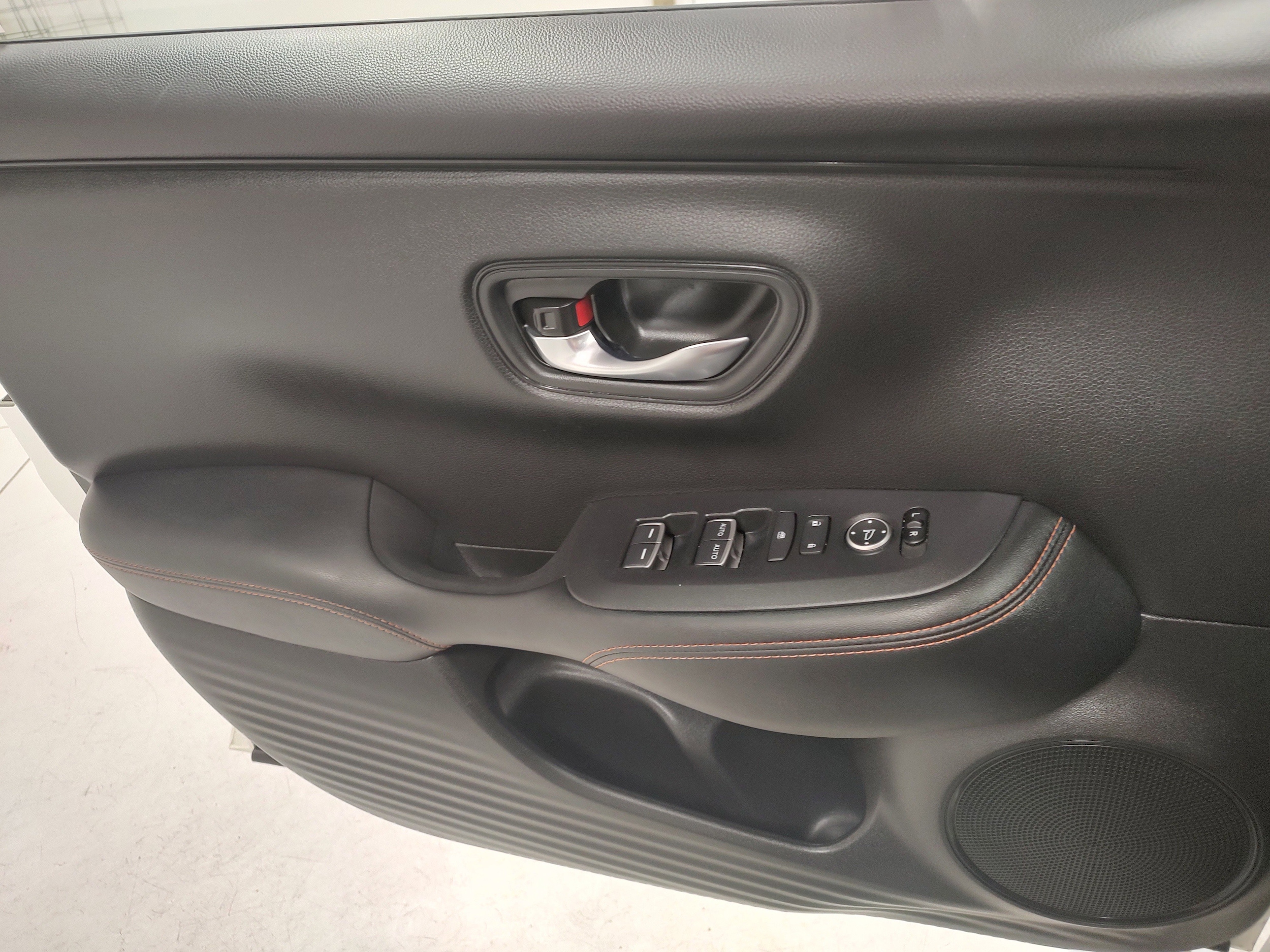 2026 Honda HR-V Sport - Photo 9