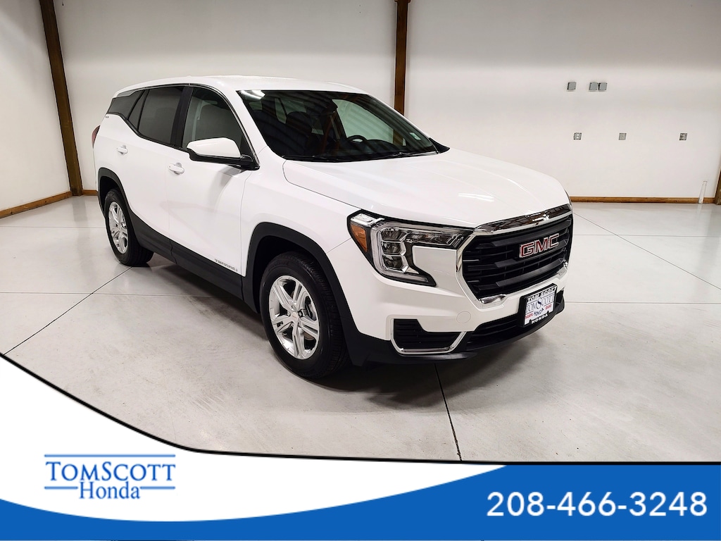 Used 2024 GMC Terrain SLE SUV