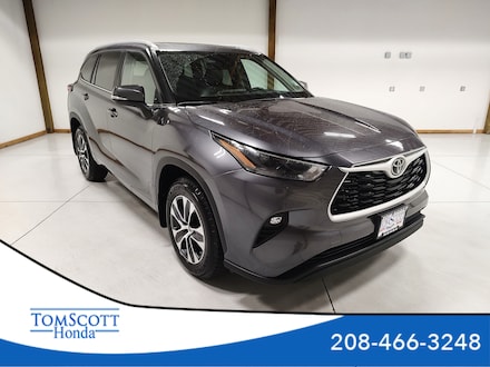 2024 Toyota Highlander XLE SUV