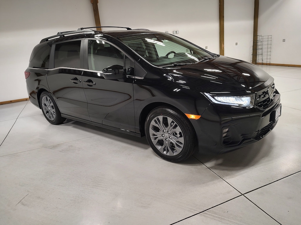 New 2026 Honda Odyssey Touring w/ Utility+ Package Van Passenger