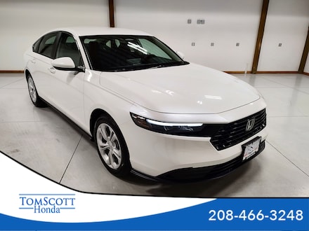 2025 Honda Accord LX Sedan