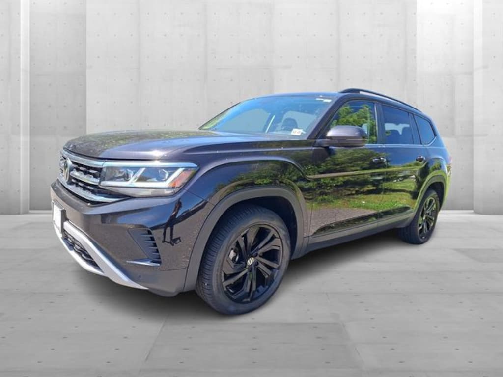 Used 2023 Volkswagen Atlas 3.6L V6 SE w/Technology SUV
