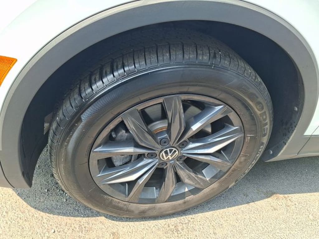 Certified 2024 Volkswagen Tiguan 2.0T SE SUV