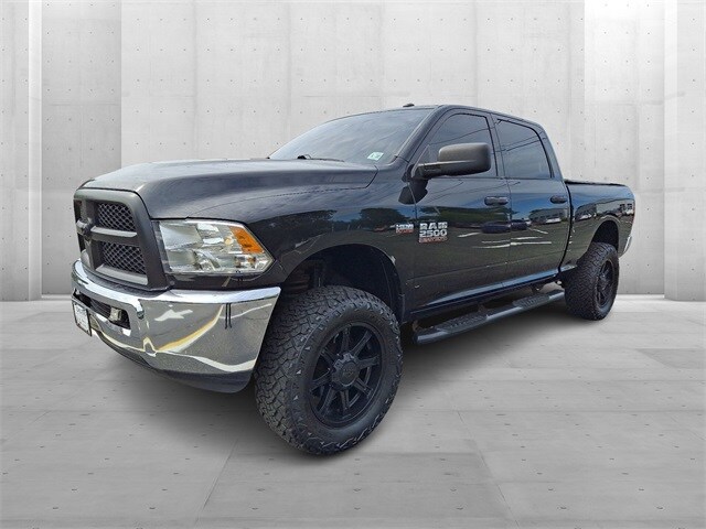 2016 Ram 2500 SLT photo 3