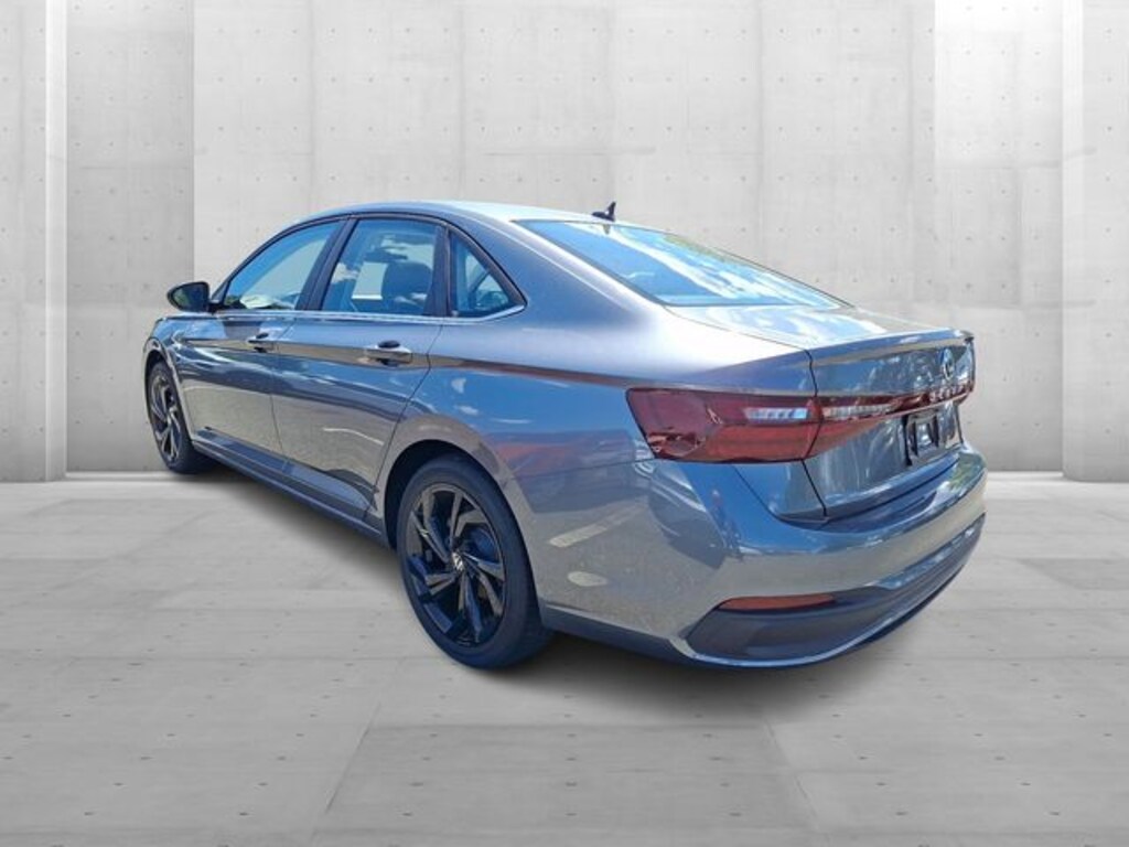 New 2026 Volkswagen Jetta 1.5T SE Sedan
