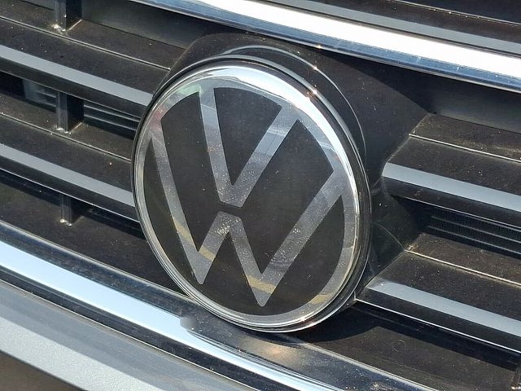 Certified 2023 Volkswagen Tiguan 2.0T SE R-Line Black SUV