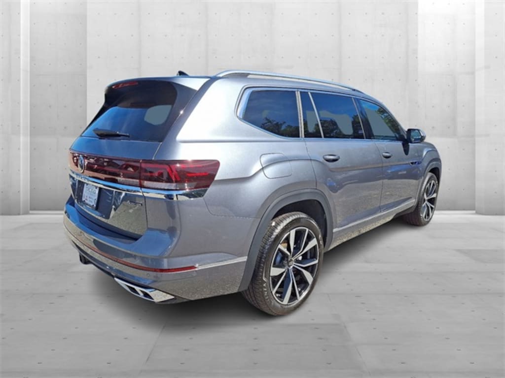 New 2025 Volkswagen Atlas 2.0T SEL Premium R-Line SUV