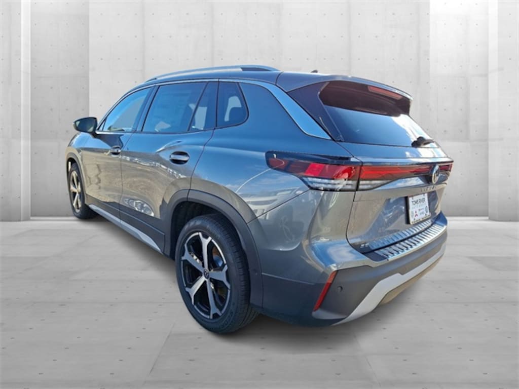 Used 2026 Volkswagen Tiguan 2.0T SE SUV