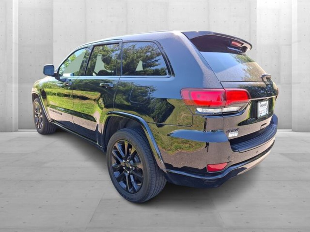 Used 2021 Jeep Grand Cherokee Laredo X SUV