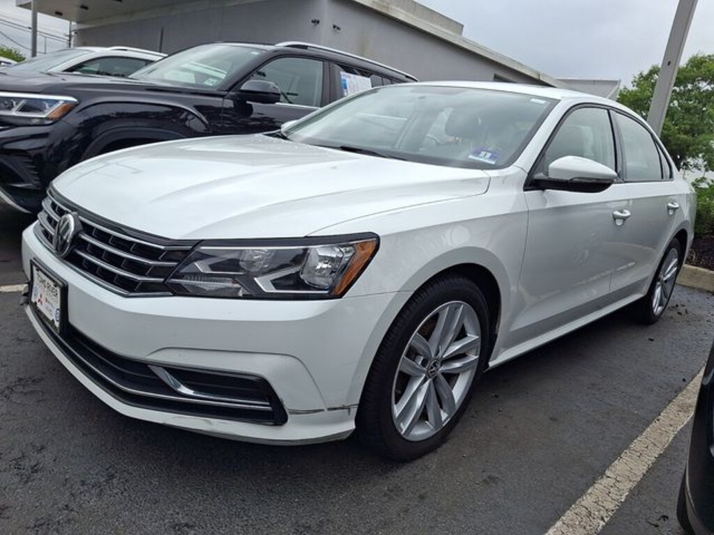 Used 2019 Volkswagen Passat 2.0T Wolfsburg Sedan