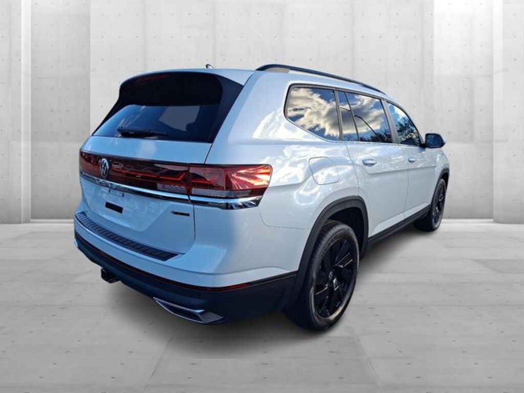 New 2026 Volkswagen Atlas 2.0T SE w/Technology SUV