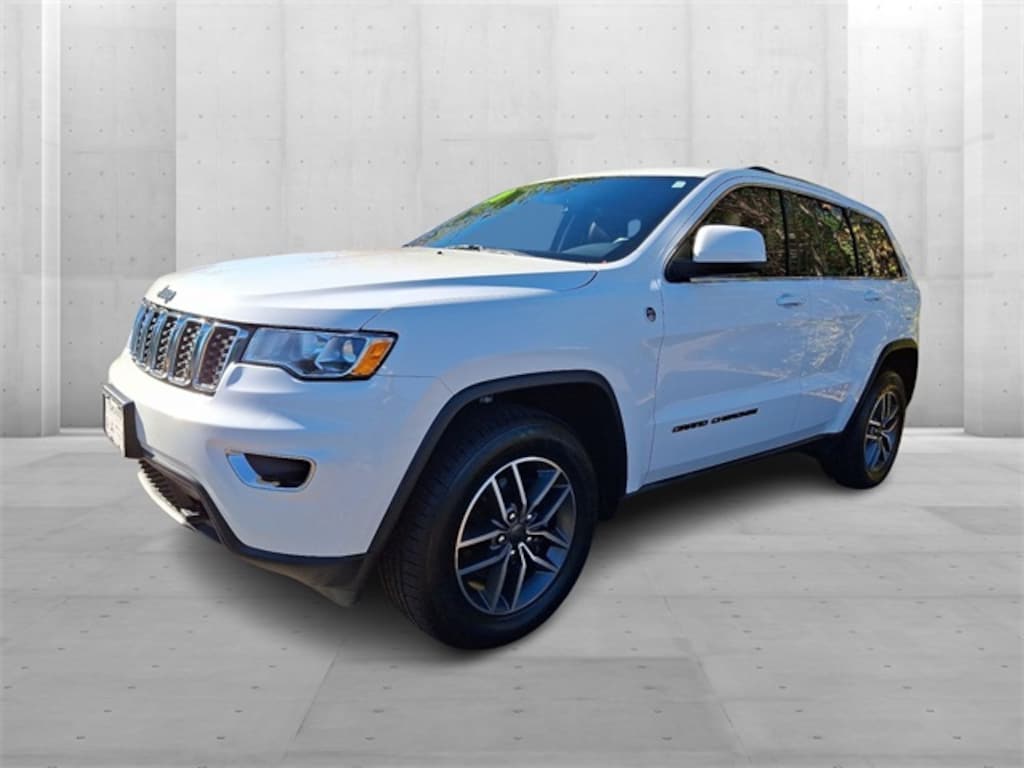 Used 2020 Jeep Grand Cherokee Laredo X SUV