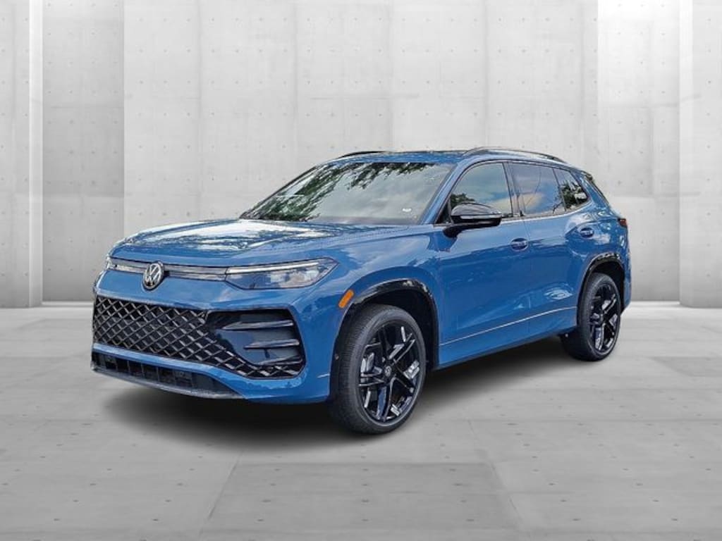 New 2026 Volkswagen Tiguan 2.0T SE R-Line Black SUV