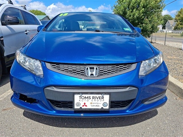 2013 Honda Civic LX photo 2