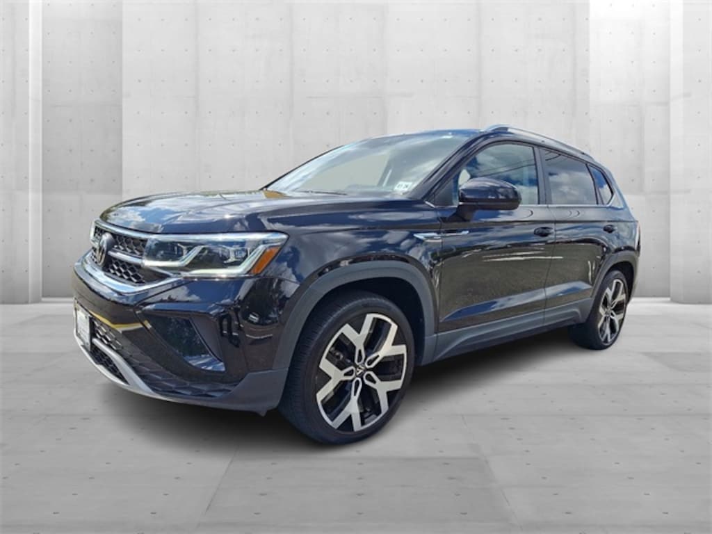 Used 2022 Volkswagen Taos 1.5T SEL SUV