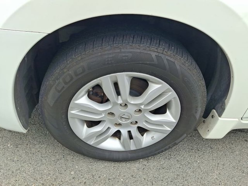 Used 2011 Nissan Altima 2.5 SL Sedan