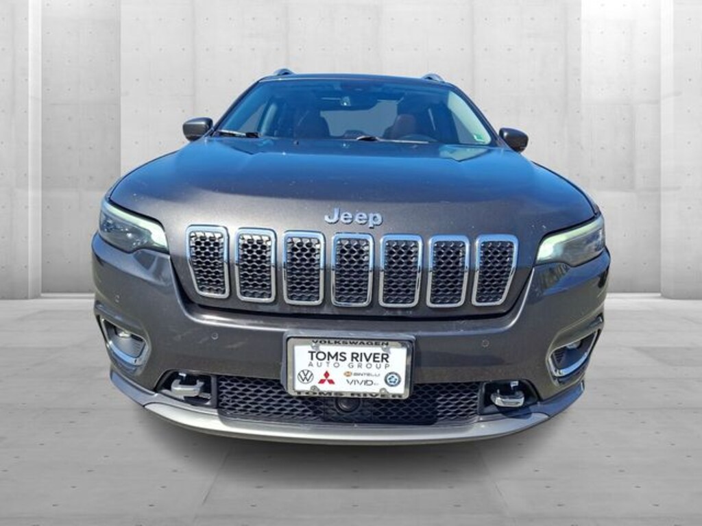 Used 2019 Jeep Cherokee Overland SUV