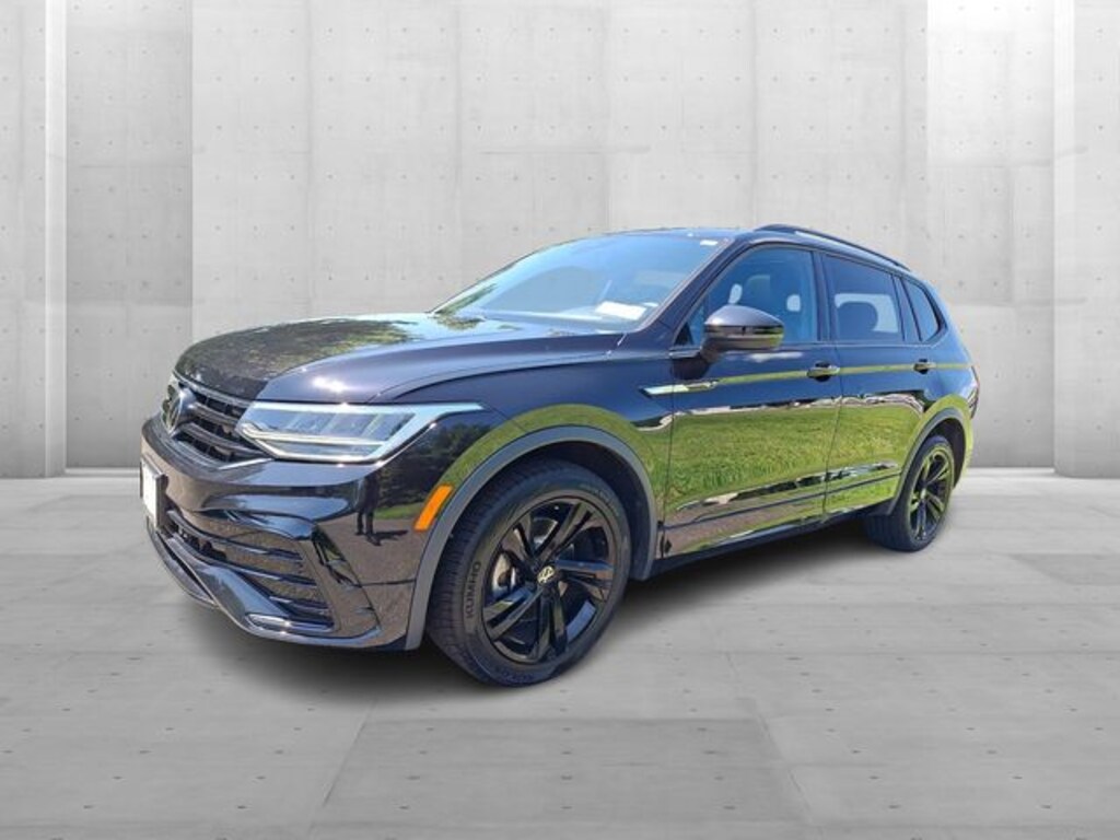 Certified 2023 Volkswagen Tiguan 2.0T SE R-Line Black SUV