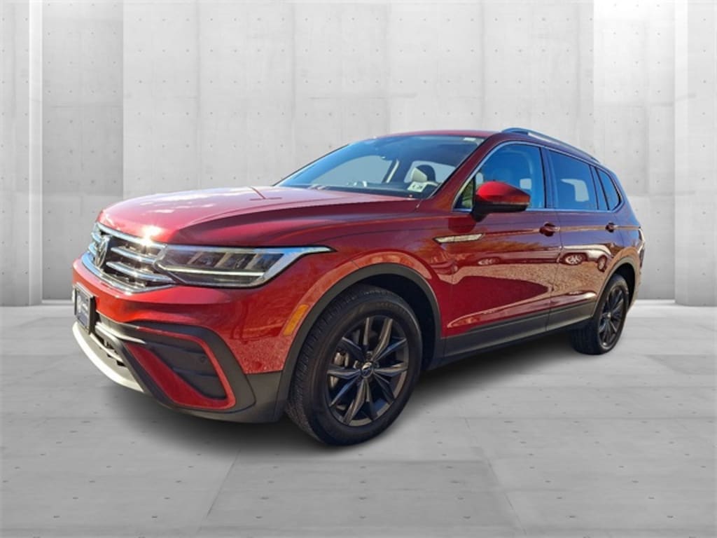 Certified 2023 Volkswagen Tiguan 2.0T SE SUV