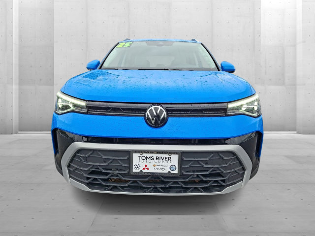 Certified 2025 Volkswagen Taos 1.5T SE SUV
