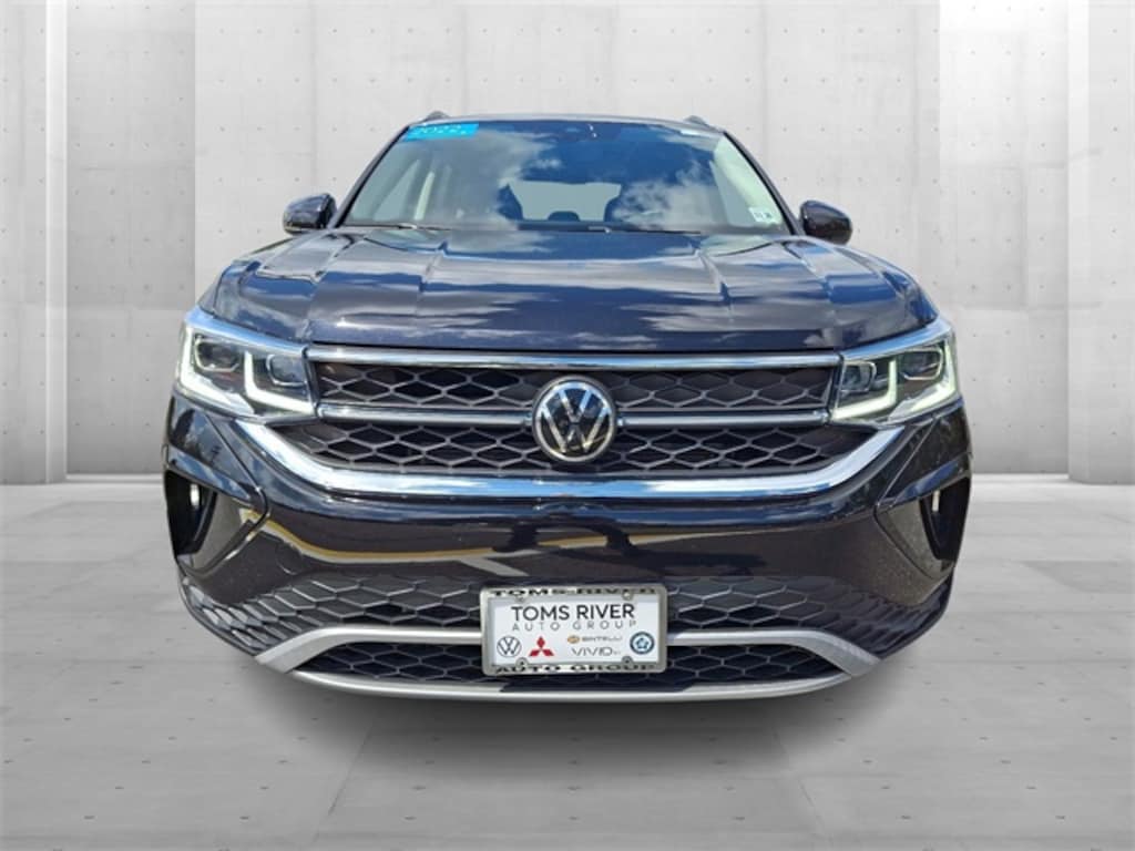 Used 2022 Volkswagen Taos 1.5T SEL SUV