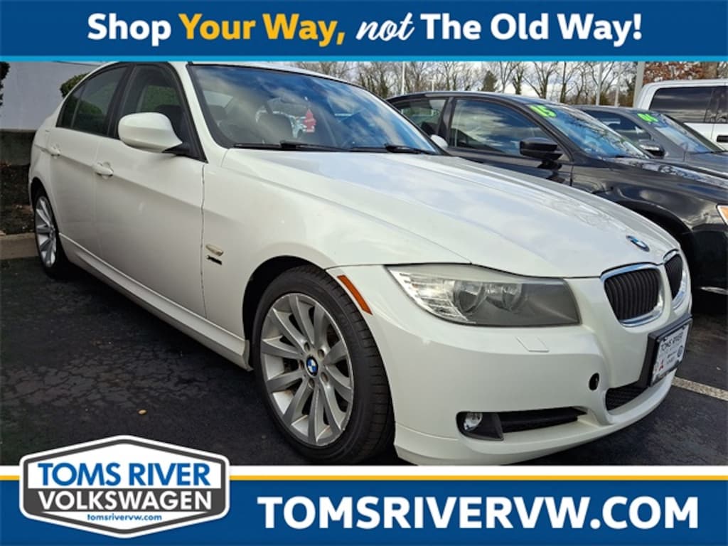 Used 2011 BMW 3 Series 328i xDrive Sedan