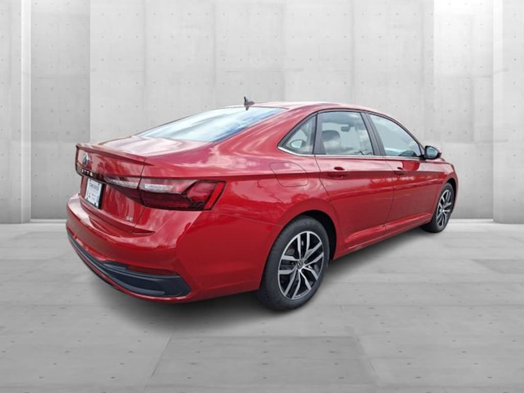 New 2026 Volkswagen Jetta 1.5T SE Sedan