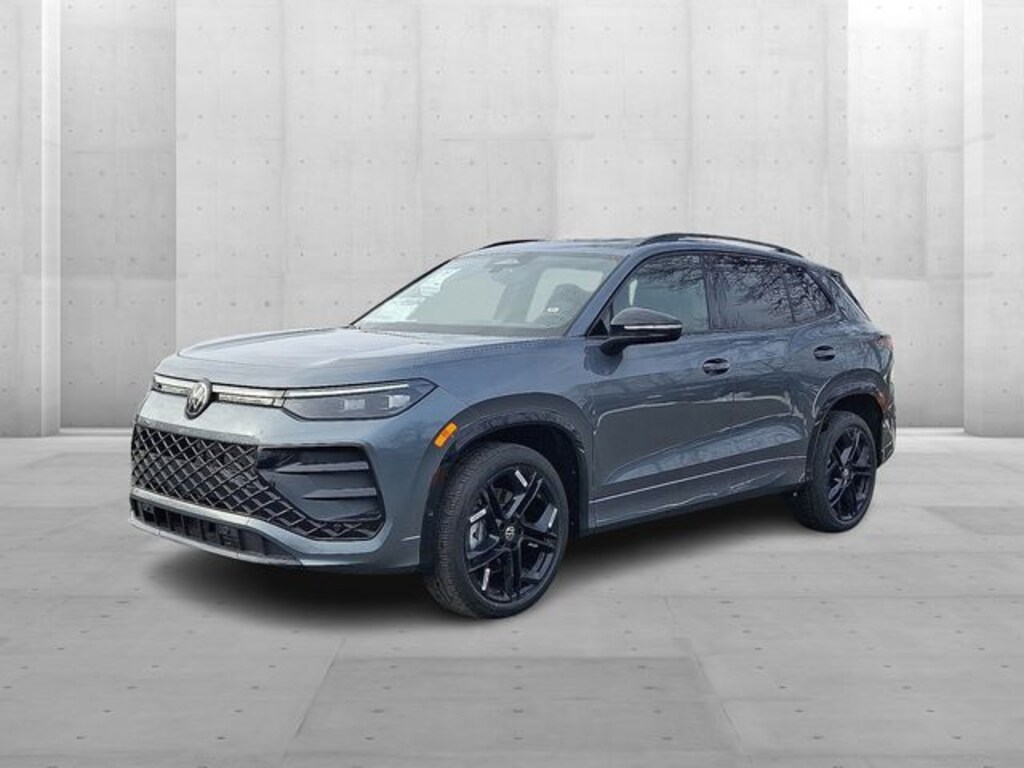 New 2026 Volkswagen Tiguan 2.0T SE R-Line Black SUV