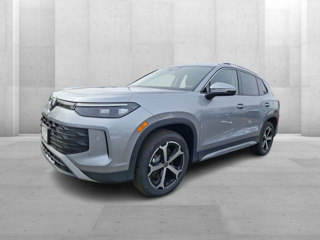 New 2026 Volkswagen Tiguan 2.0T SE SUV